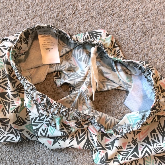 Patagonia Women's Barely Baggies™ Shorts - 2½" - Size Small - Picture 6 of 6